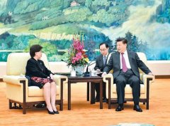 习近平:让中国人享有更高水平的医疗